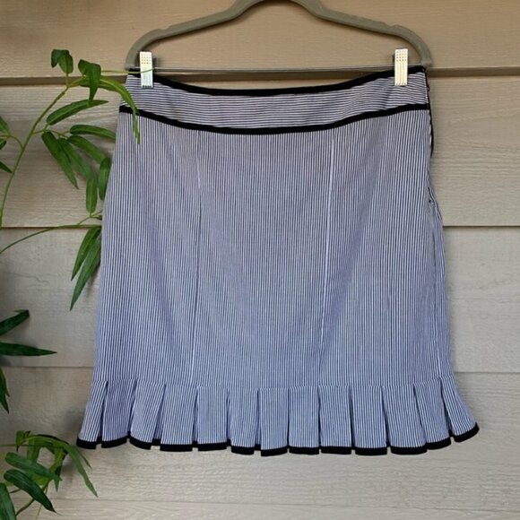 🎉Larry Levine Black & White Striped Skirt - Picture 5 of 5